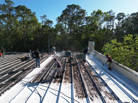 commercial roof cleaning